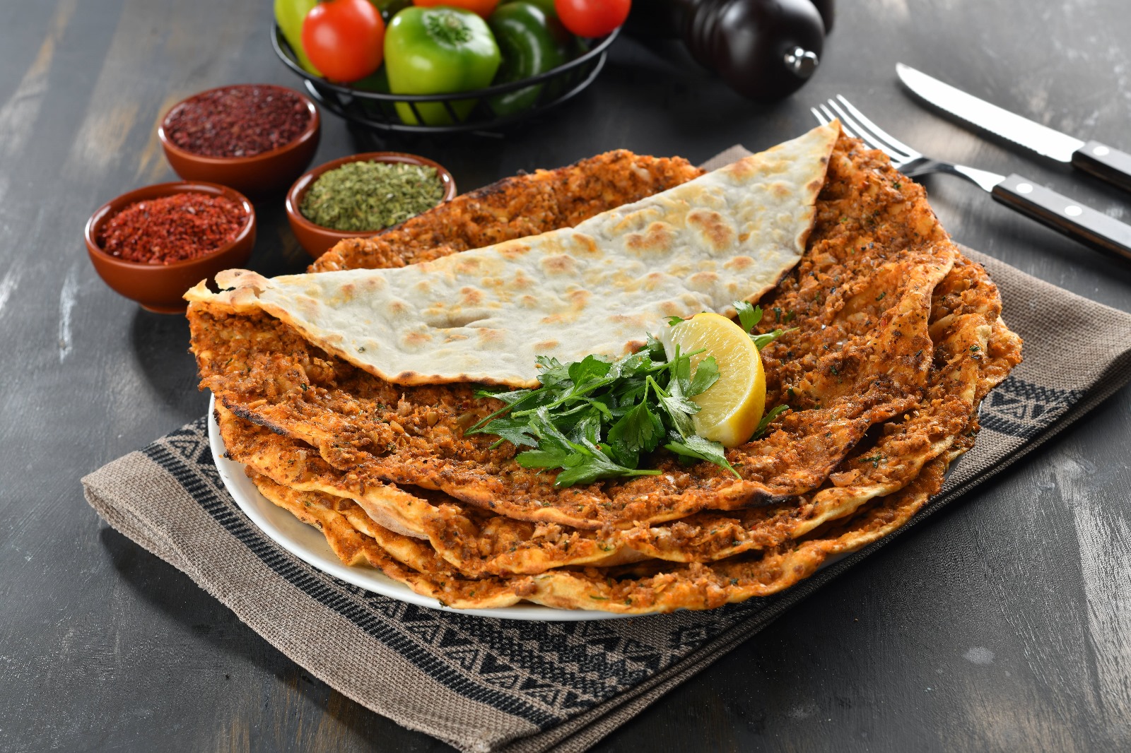 LAHMACUN (Adet)